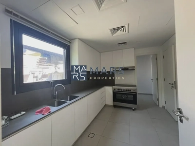 Corner Unit | Landscaped Garden | Ready To Move-3