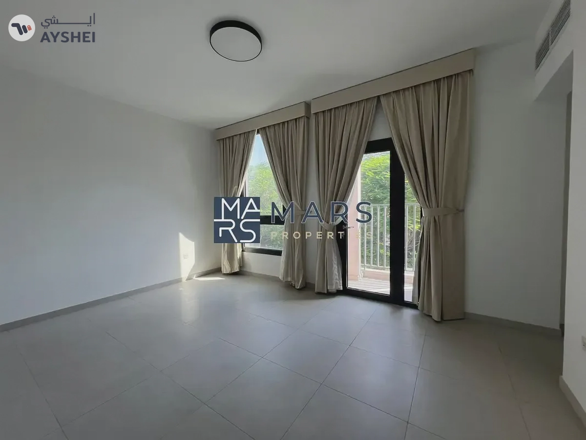 Corner Unit | Landscaped Garden | Ready To Move-17-17