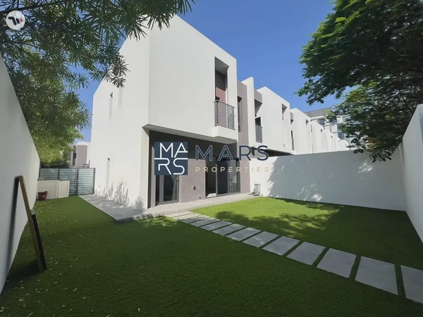 Corner Unit | Landscaped Garden | Ready To Move