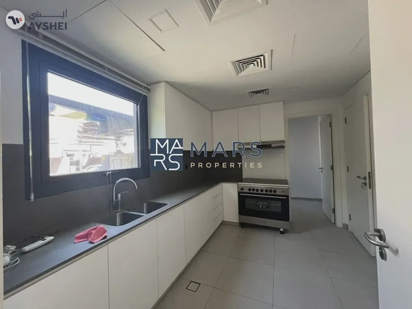 Corner Unit | Landscaped Garden | Ready To Move