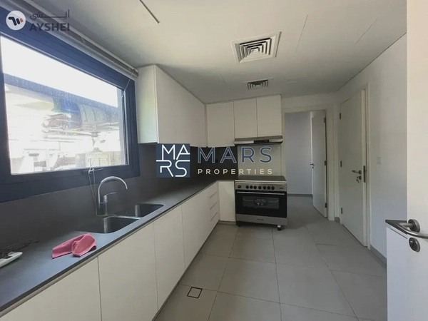 Corner Unit | Landscaped Garden | Ready To Move