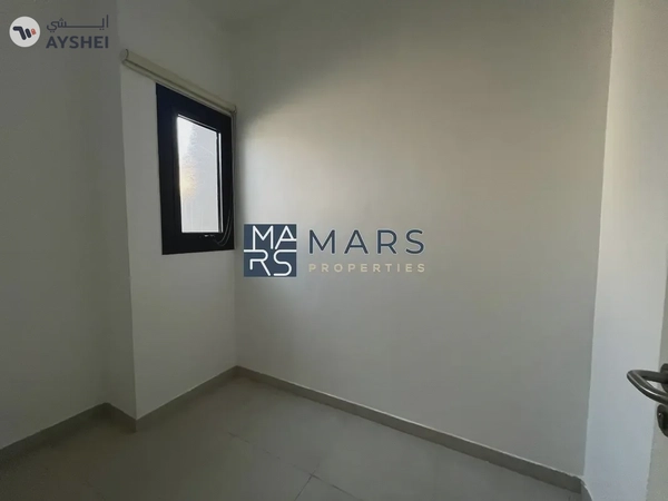 Corner Unit | Landscaped Garden | Ready To Move