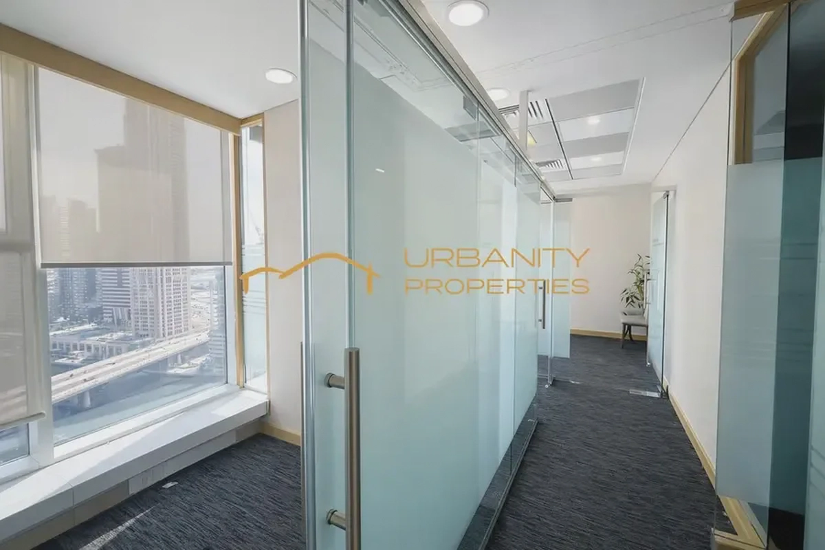 Luxury Fitted Corner Office | Full Canal View | 16 Cabins | 6 Parking-2-2