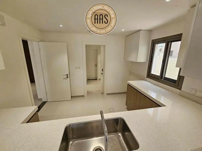 One month free Corner Villa ! Maids + Storage Room ! Luxurious ! Ready to Move ! Closed To Metro -24