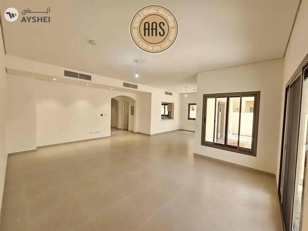 One month free Corner Villa ! Maids + Storage Room ! Luxurious ! Ready to Move ! Closed To Metro 