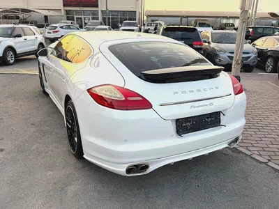 Porsche Panamera 4S 2012 American Specs-10