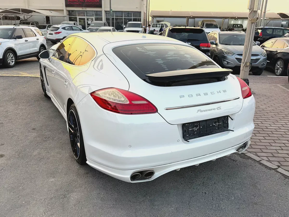 Porsche Panamera 4S 2012 American Specs-10-10