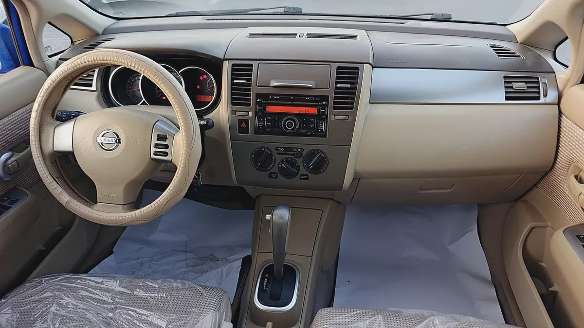 Nissan Tiida 2012 S GCC Specs-13-13