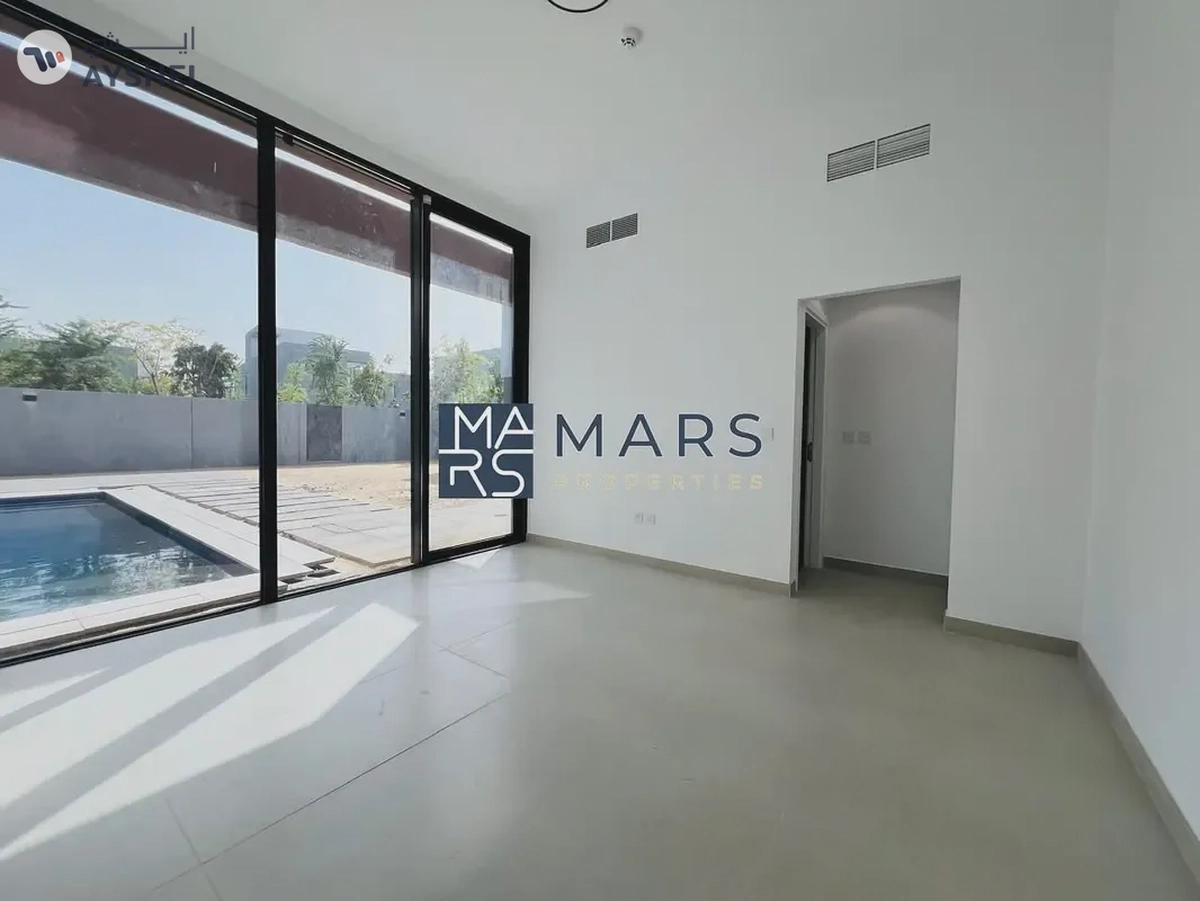 Experience The Ultimate Privacy & Security In Our Exclusive Forest Gated Community