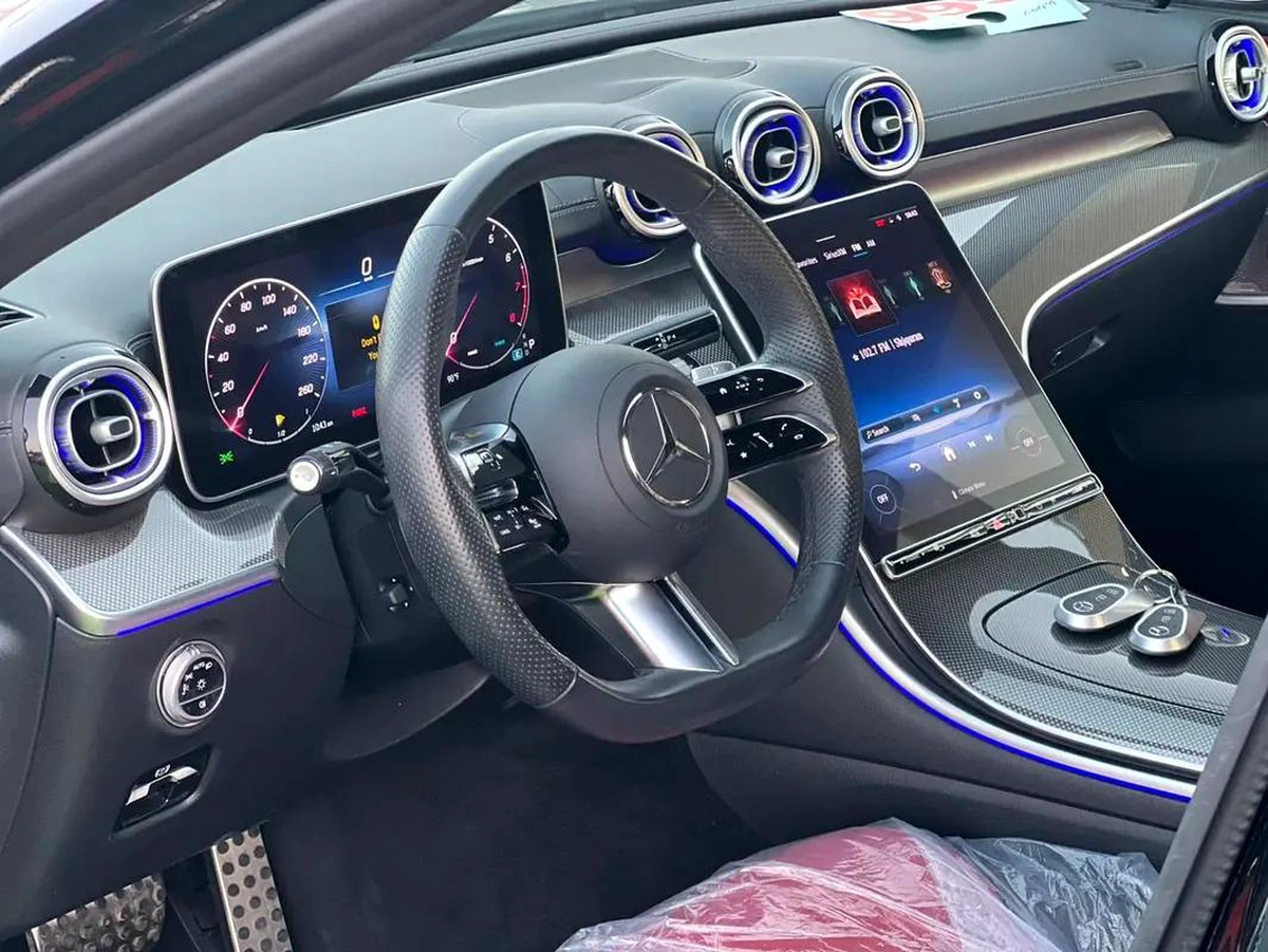 2023 Mercedes-Benz C300 | Premium Trim | Low Mileage | American Specs-15-15