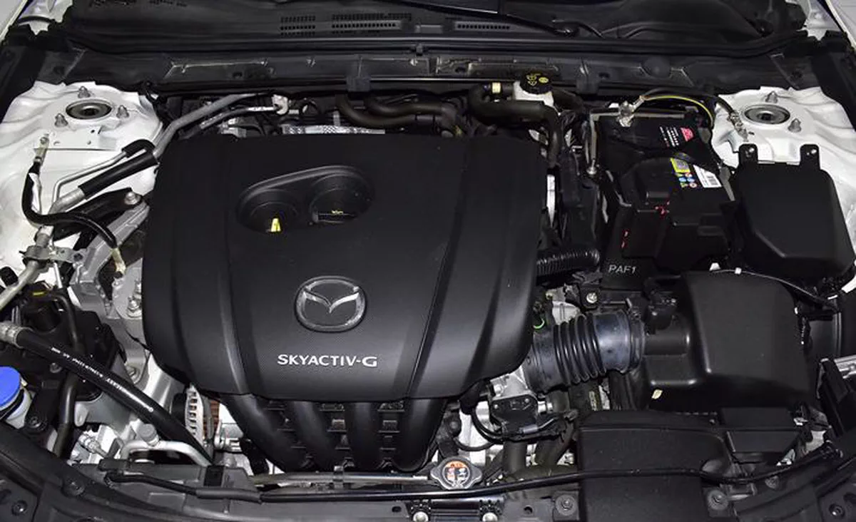 Mazda 3 ( 2023 Model ) in White Color GCC Specs-3-3