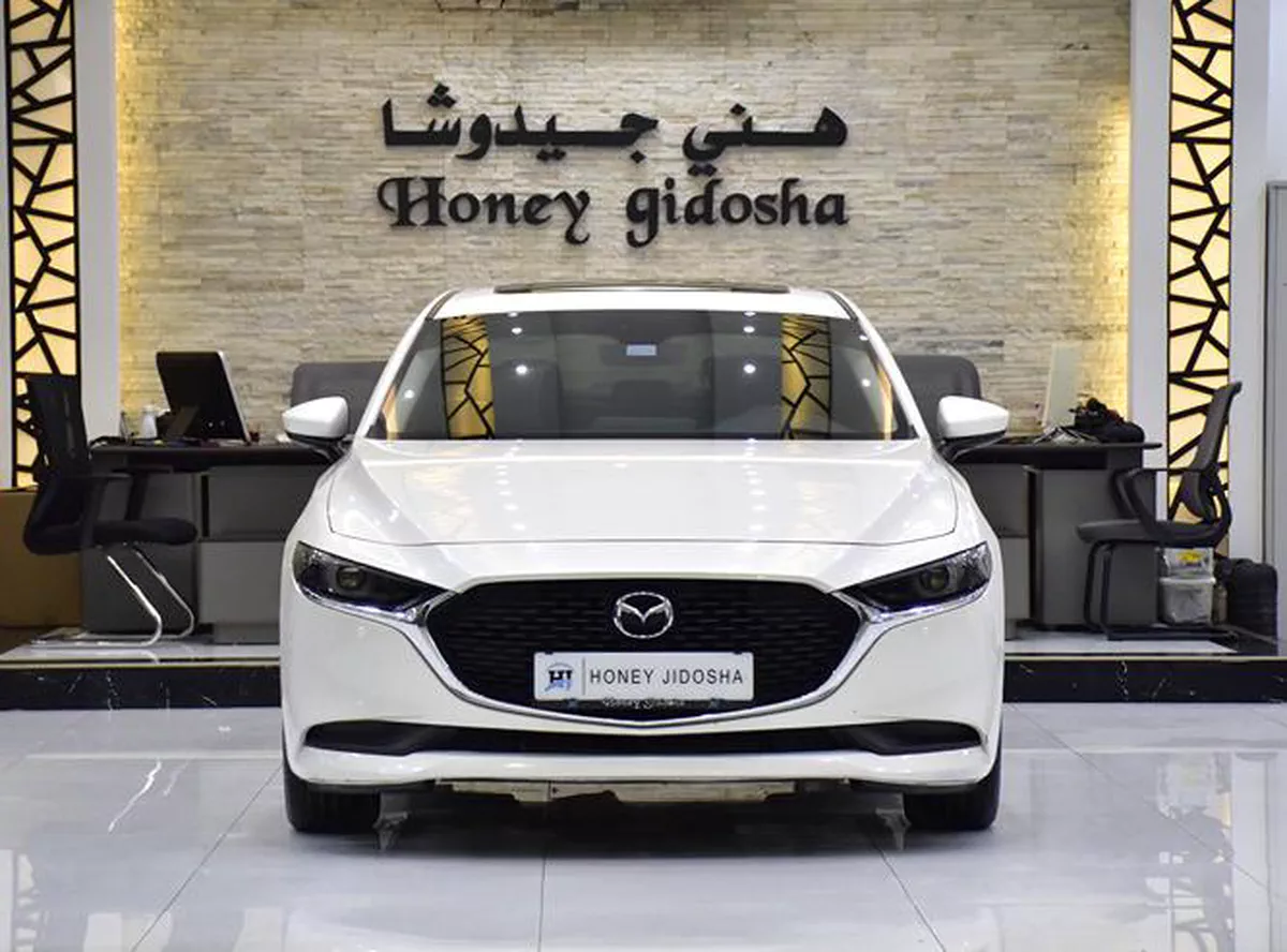 Mazda 3 ( 2023 Model ) in White Color GCC Specs