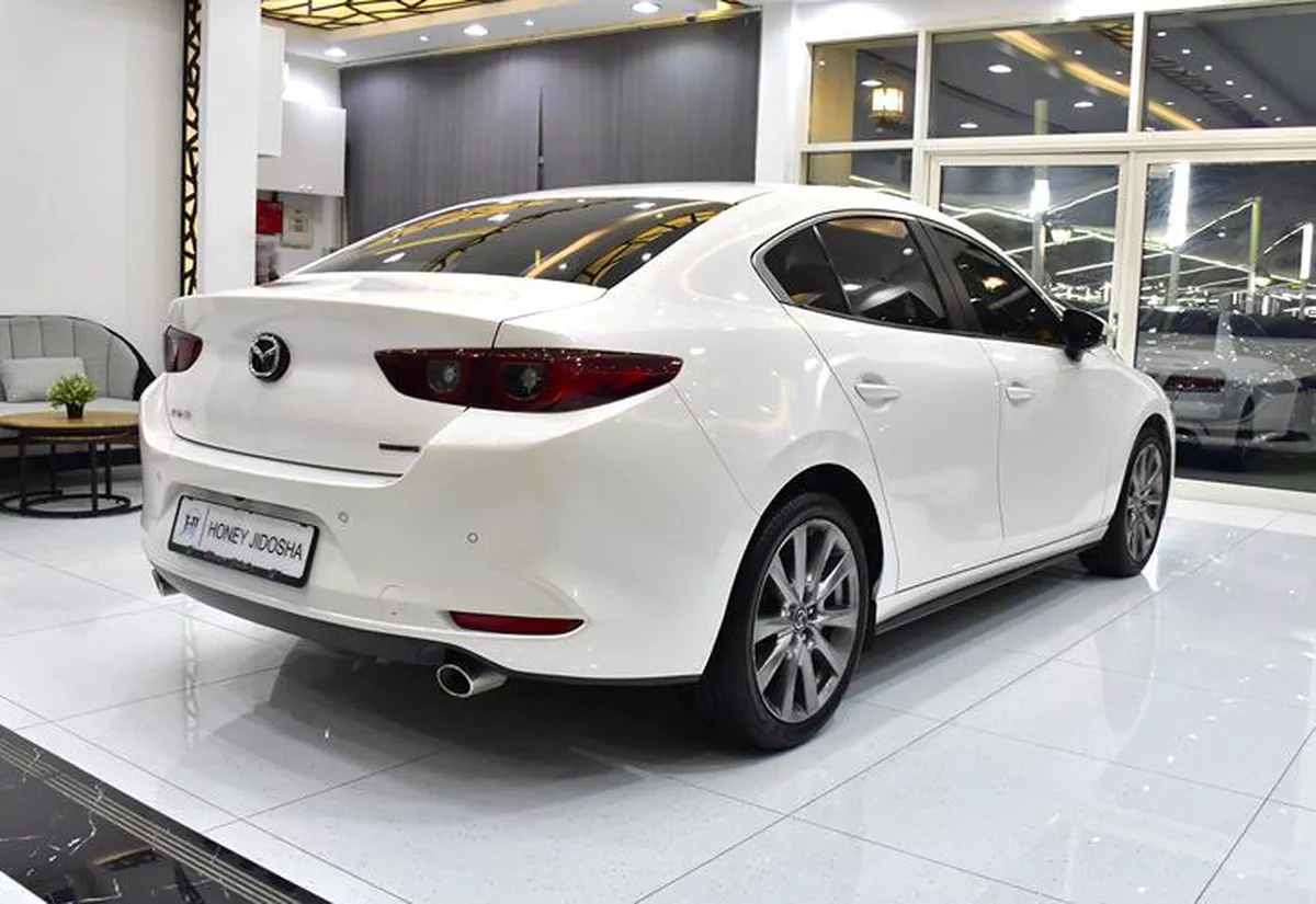 Mazda 3 ( 2023 Model ) in White Color GCC Specs-14-14