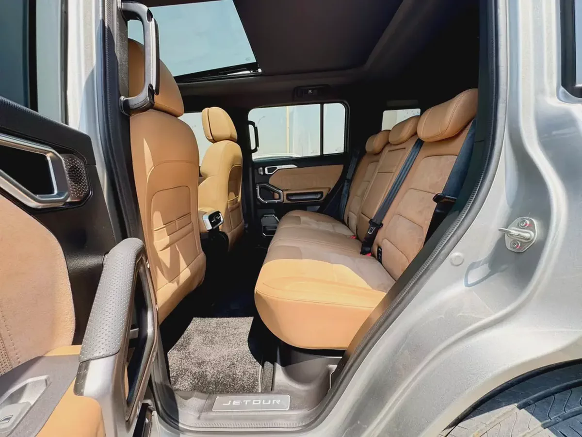 1630- AED MONTHLY- GCC l WARRANTY l 2.0L TURBO-10-10