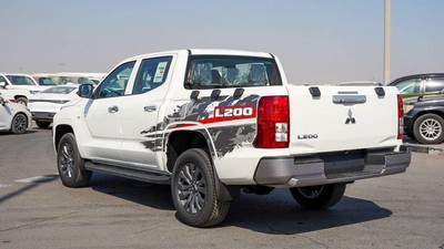 Mitsubishi L200 Brand New 2026 Mitsubishi L200 GLX (C80) 2.5L Diesel Pick-Up – GCC Specs | Export Ready-12