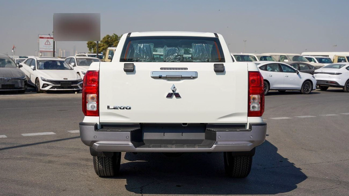 Mitsubishi L200 Brand New 2026 Mitsubishi L200 GLX (C80) 2.5L Diesel Pick-Up – GCC Specs | Export Ready-13-13