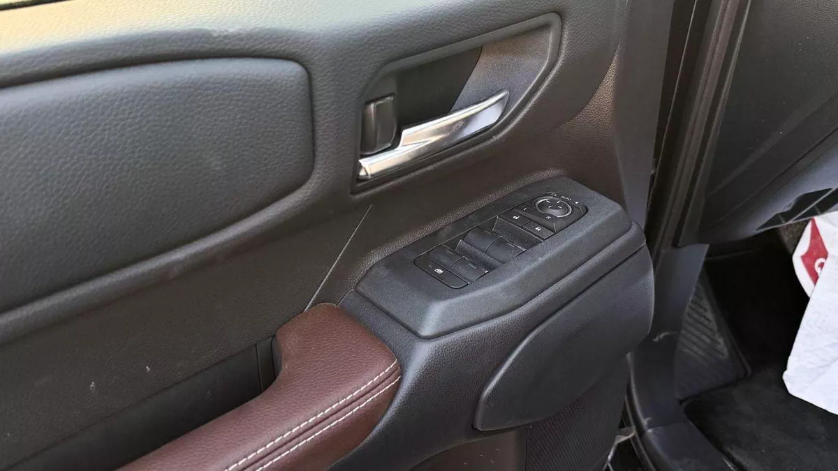 Toyota Prado VXR Toyota Land Cruiser Prado WX - 2.4L - 2025 - GCC-12-0