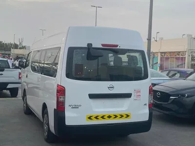 Nissan Urvan NV350 2020 GCC Specs | Well Maintained-9