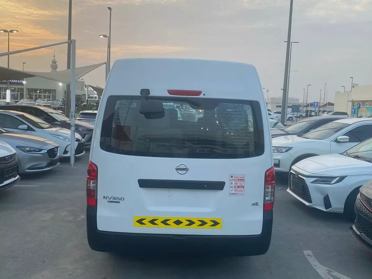 Nissan Urvan NV350 2020 GCC Specs | Well Maintained-10-10