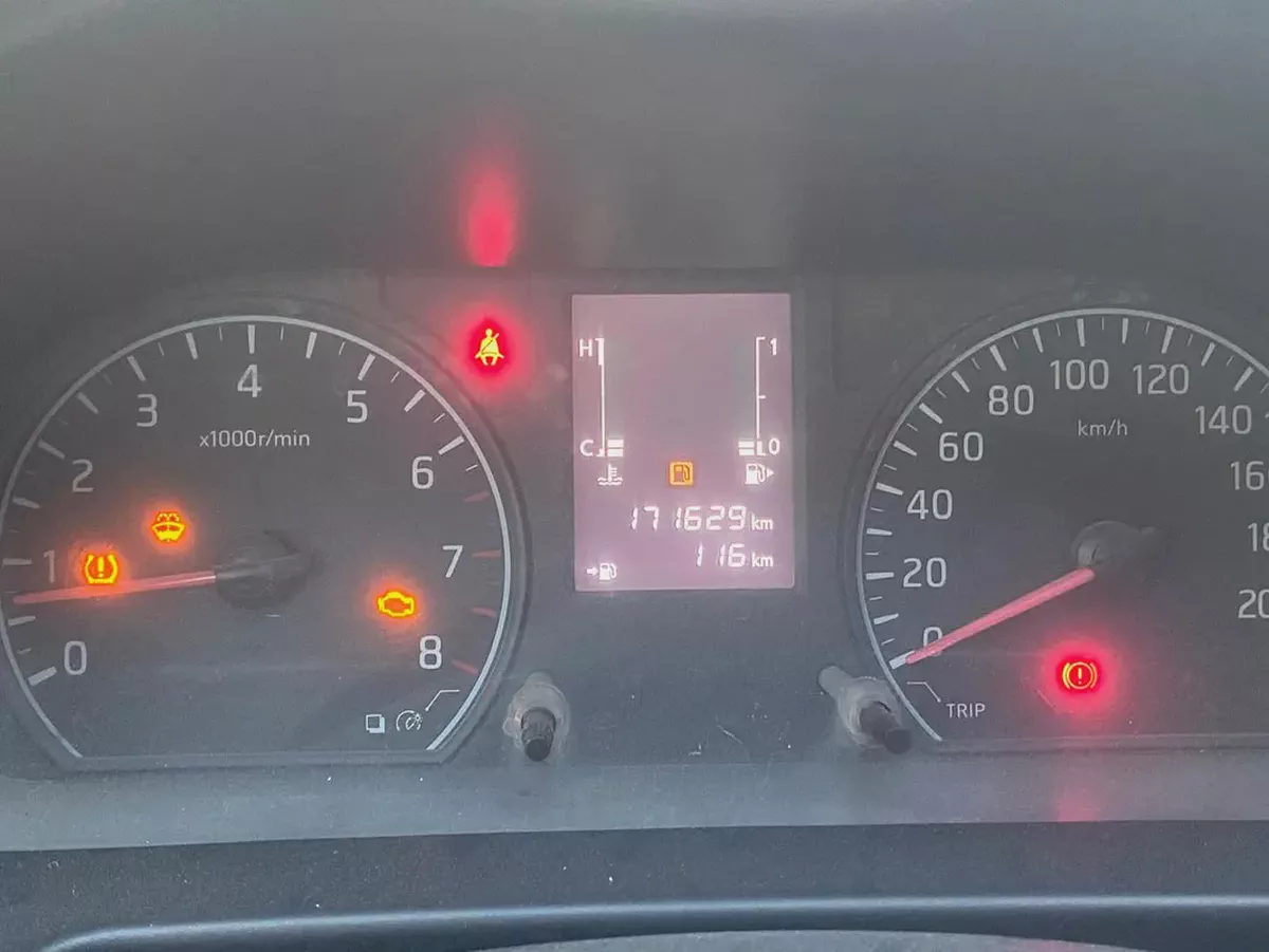 Nissan Urvan NV350 2020 GCC Specs | Well Maintained-17-17