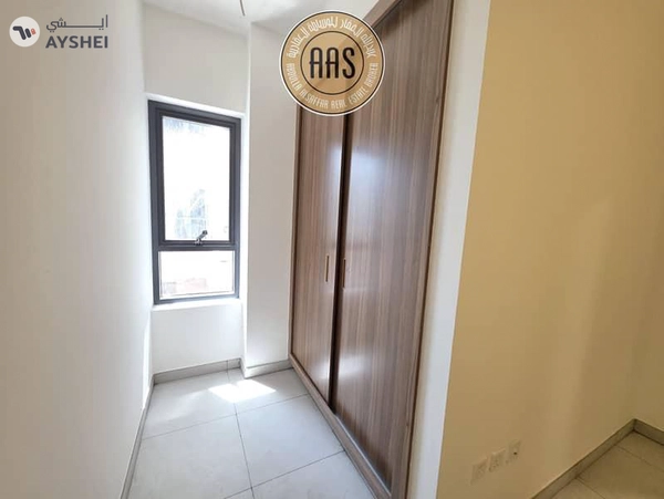 In prime location brand new luxurious 1bhk with all amenities