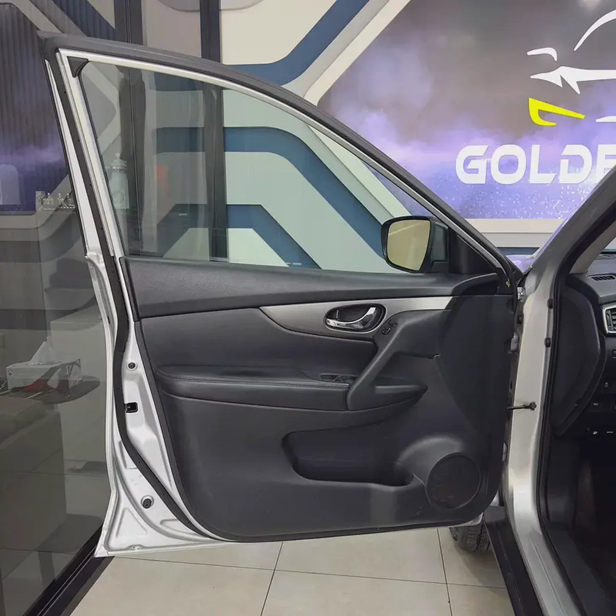 2016 Nissan Rogue SV-13-13