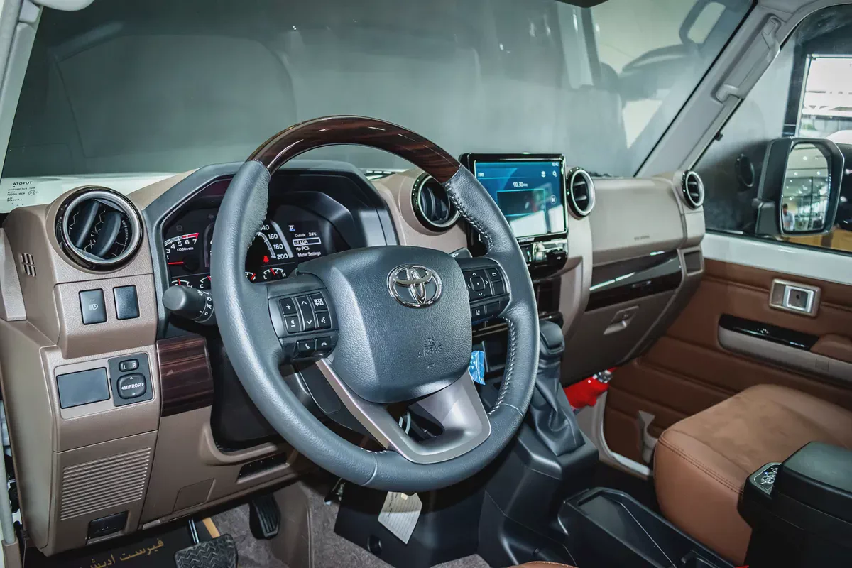Toyota Land Cruiser Lc 71 Series 2026 GCC Specs ll Al Futtaim warranty-9-9