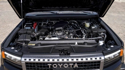 Toyota Prado 250 TXL 2.7P AT LIMITED MY2025 – BLACK-19