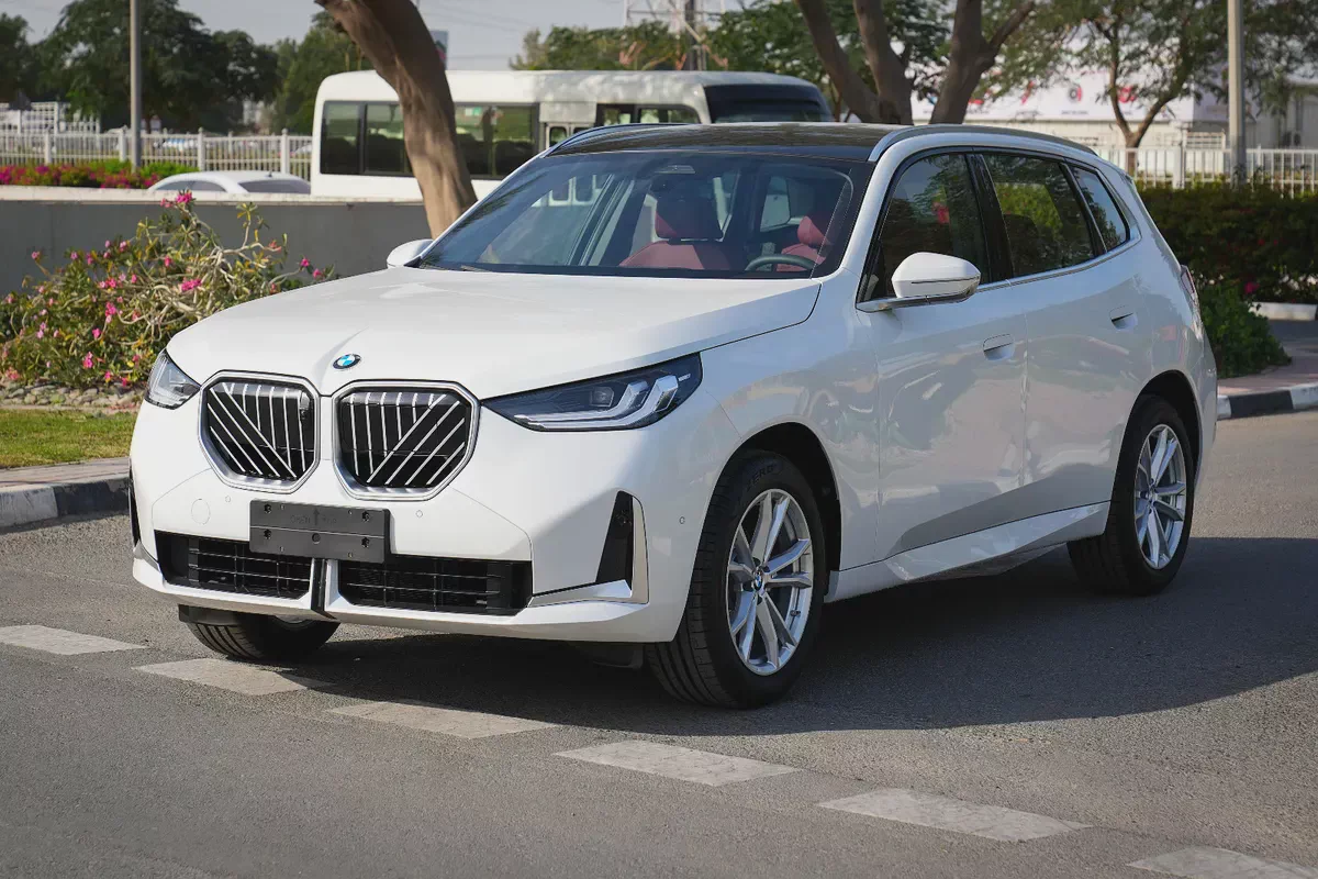 BMW X3 X DRIVE 25L 2026!! CHINESE SPECS!! MENTIONED PRICE IS FOR EXPORT ONLY-2-2