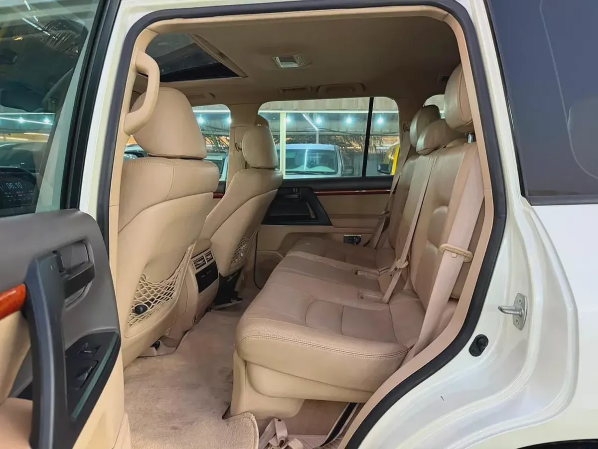 Toyota Land Cruiser GXR 2013 | GCC Specs | Well Maintained-9-9