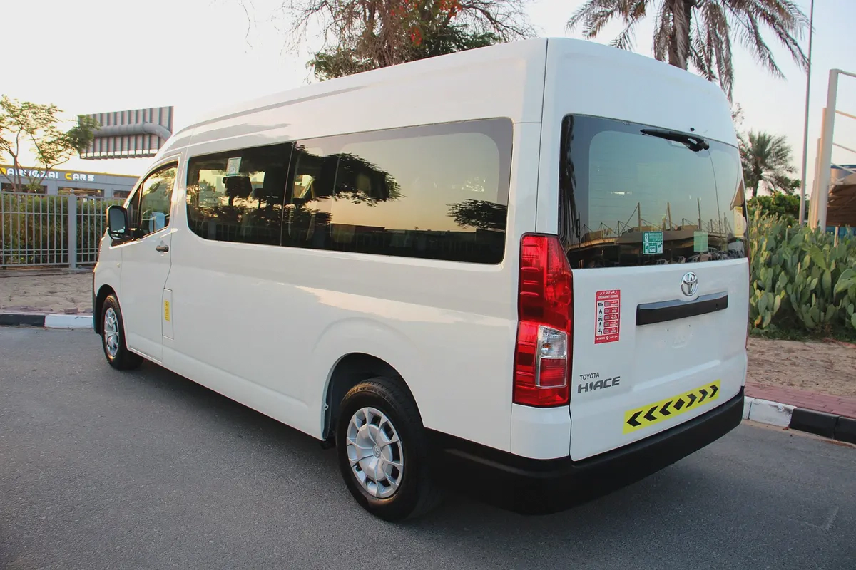 2023 Toyota Hiace 3.5L 13 seat! GCC! Perfect Condition!-2-2
