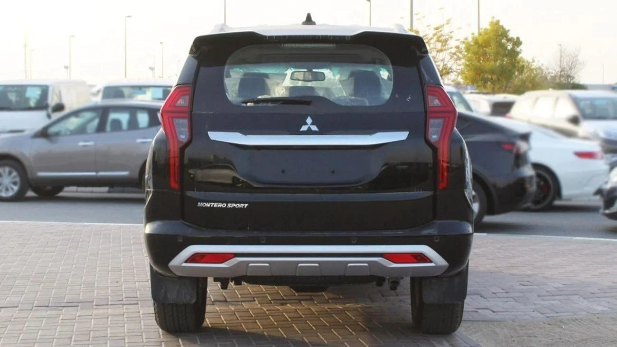 Mitsubishi Montero MITSUBISHI MONTERO 3.0L 4WD SPORT AT #00G58-8-8