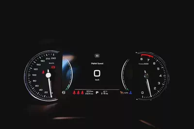 AED 639/Month | RX-8 Luxury | Warranty | GCC Specs | REF#M13162-15