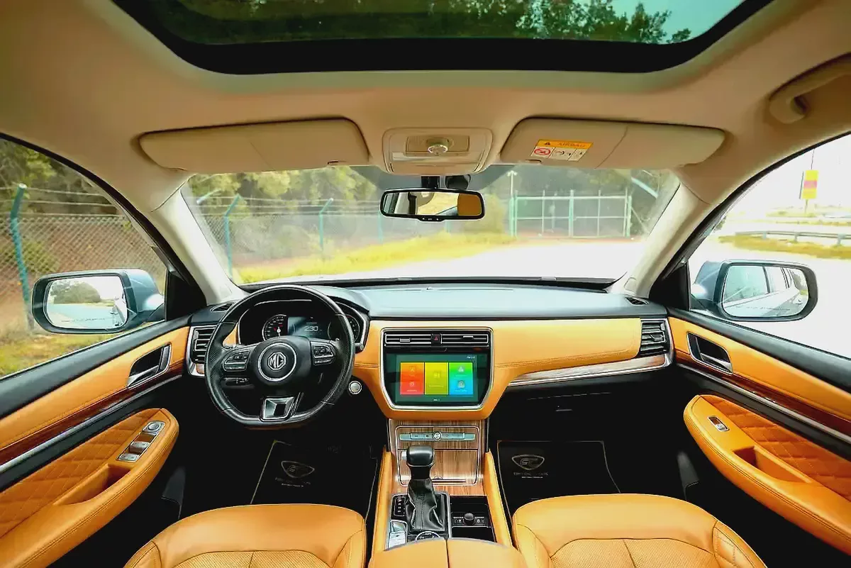 AED 639/Month | RX-8 Luxury | Warranty | GCC Specs | REF#M13162-7-7