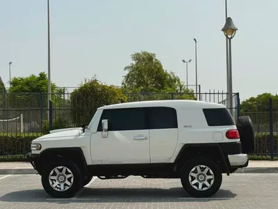 2016-Toyota Fj Cruiser GXR-Excellent Condition-Bank Finance Available-4