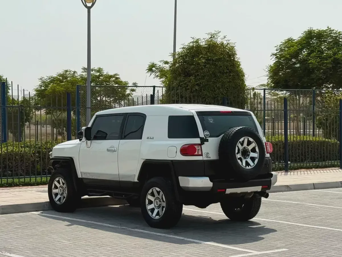 2016-Toyota Fj Cruiser GXR-Excellent Condition-Bank Finance Available-9-9