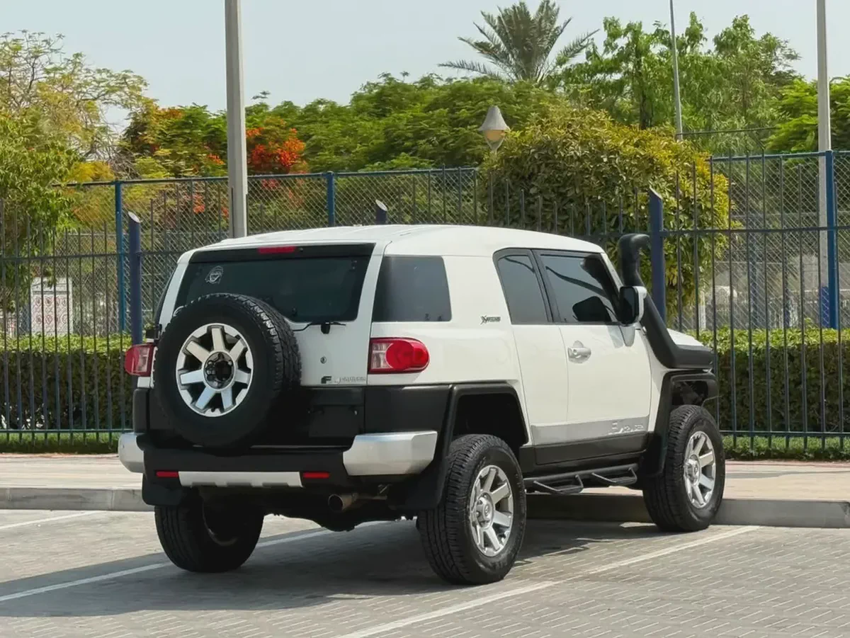 2016-Toyota Fj Cruiser GXR-Excellent Condition-Bank Finance Available-10-10