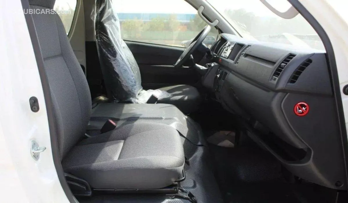 Toyota Hiace DLS - STANDARD ROOF DLS - STD ROOF 2.5 DIESEL-16-0