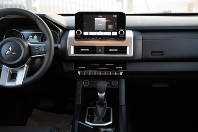 Mitsubishi L200 Sportero-15