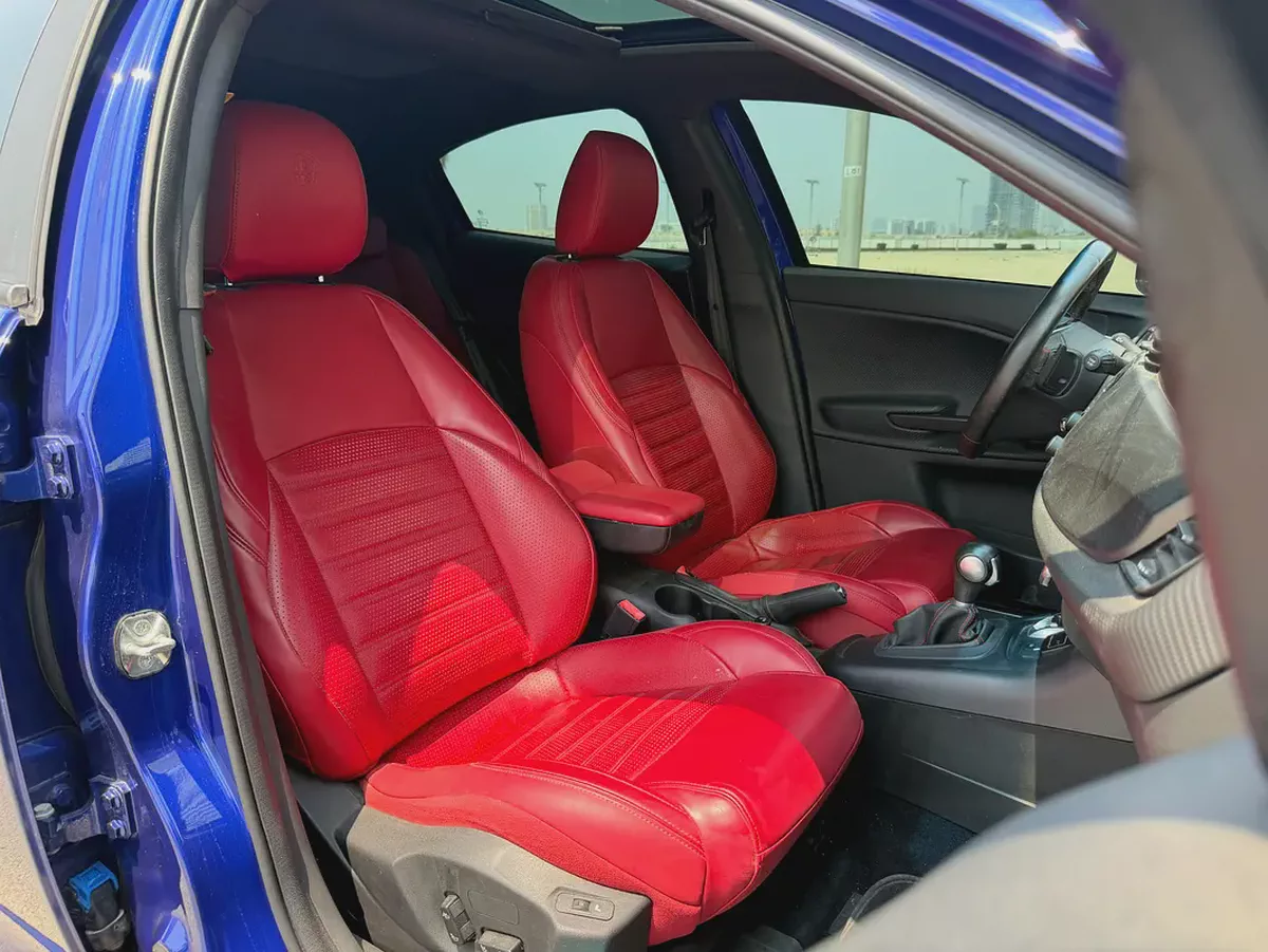 2019 Alfa Romeo Giulietta Veloce | GCC Specs-6-6