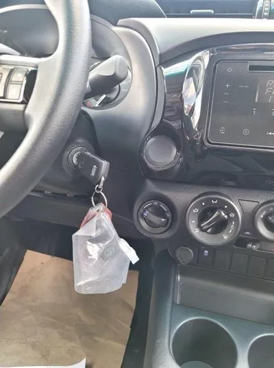 Toyota Hilux GL HILUX 2.7L AT 2024-13