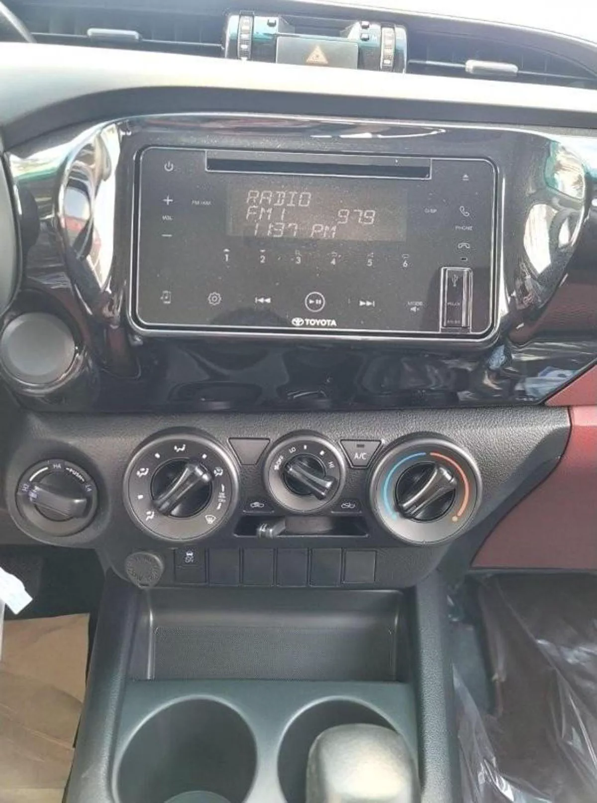 Toyota Hilux GL HILUX 2.7L AT 2024-8-0