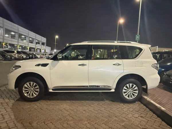 Nissan Patrol SE 2018 - GCC Specs - Well Maintained
