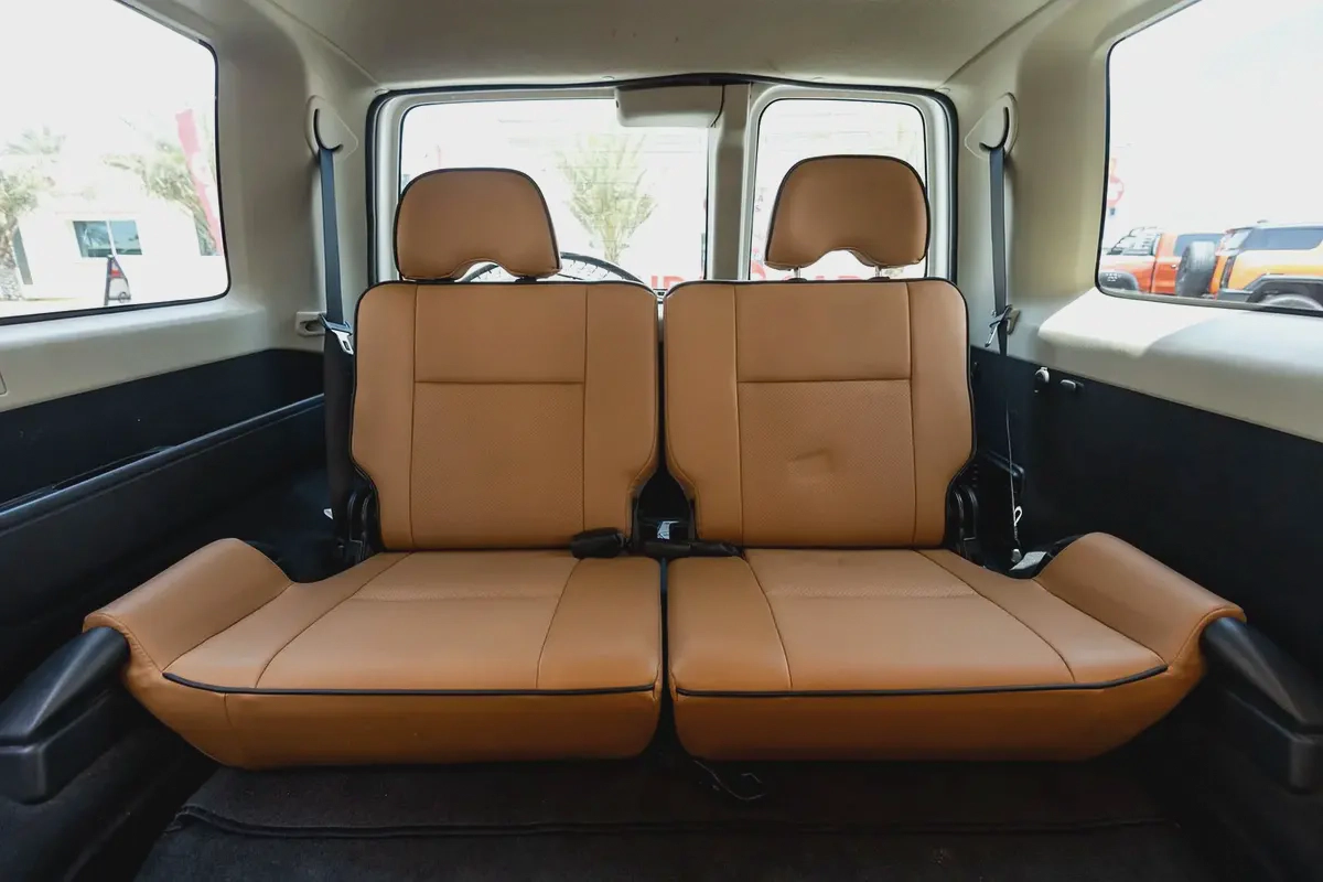 Nissan Patrol Safari Super Safari 2017 GCC Specs ll No paint No accident-12-12