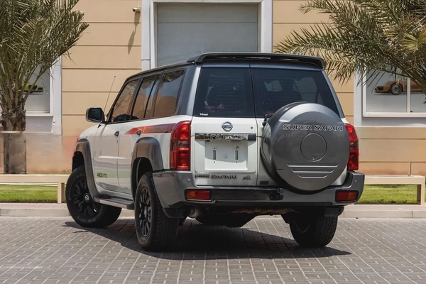 Nissan Patrol Safari Super Safari 2017 GCC Specs ll No paint No accident
