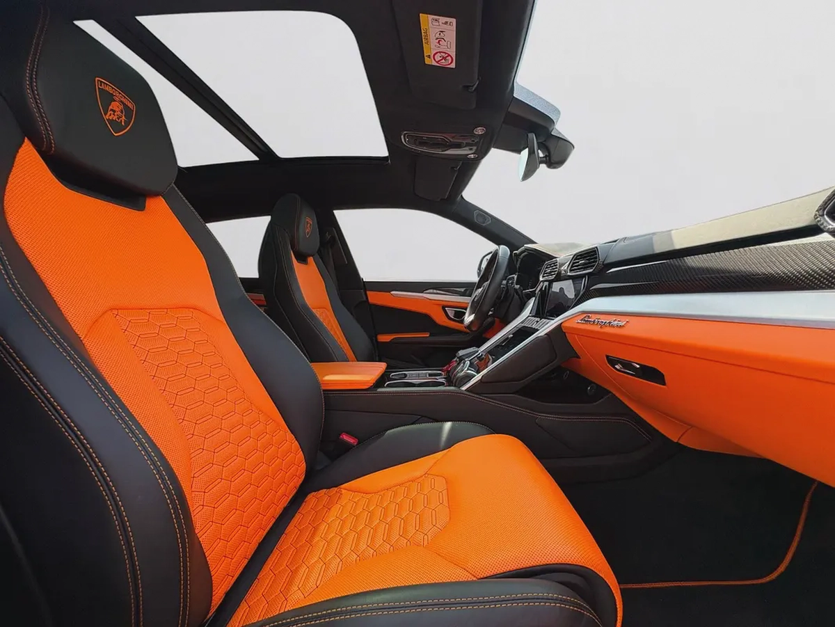 AED 12,780 P.M | 0% DOWN PAYMENT | LAMBORGHINI URUS MANSORY KIT | 4.0L TWIN-TURBO V8 | FULL SERVICE