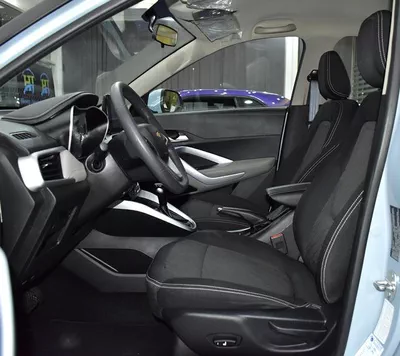 Chevrolet Groove LT ( 2023 Model ) in Blue Color GCC Specs-2