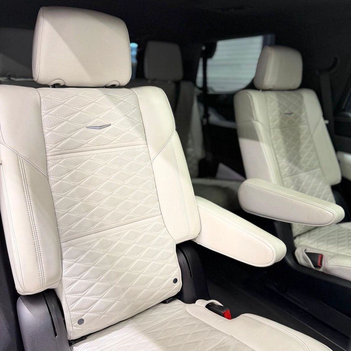 Cadillac Escalade Sport Platinum Cadillac Escalade Sport Platinum Full Option 2025 GCC specs | Warranty and service contract-17-0