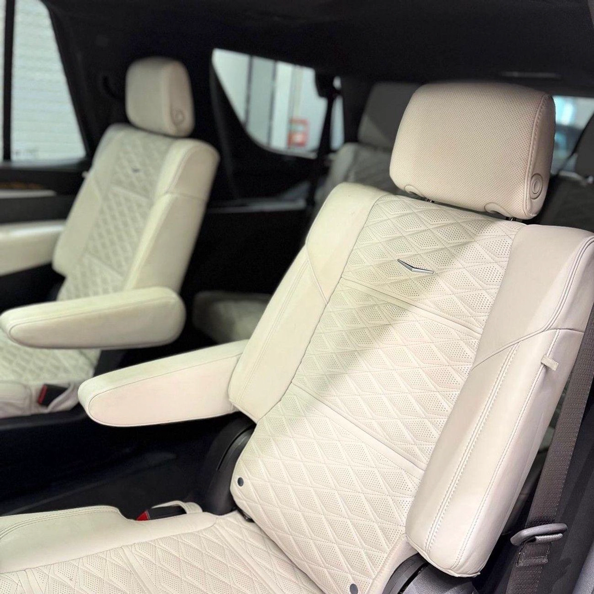 Cadillac Escalade Sport Platinum Cadillac Escalade Sport Platinum Full Option 2025 GCC specs | Warranty and service contract-23-0