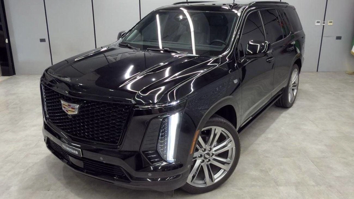 Cadillac Escalade Sport Platinum Cadillac Escalade Sport Platinum Full Option 2025 GCC specs | Warranty and service contract-1-0